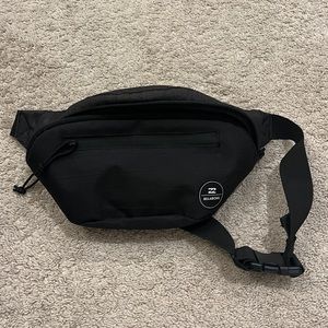 Billabong waist/fanny pack